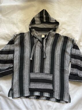 Source Unknown Black & Gray Striped Hooded Baja Pullover
